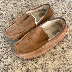 UGG men’s slippers